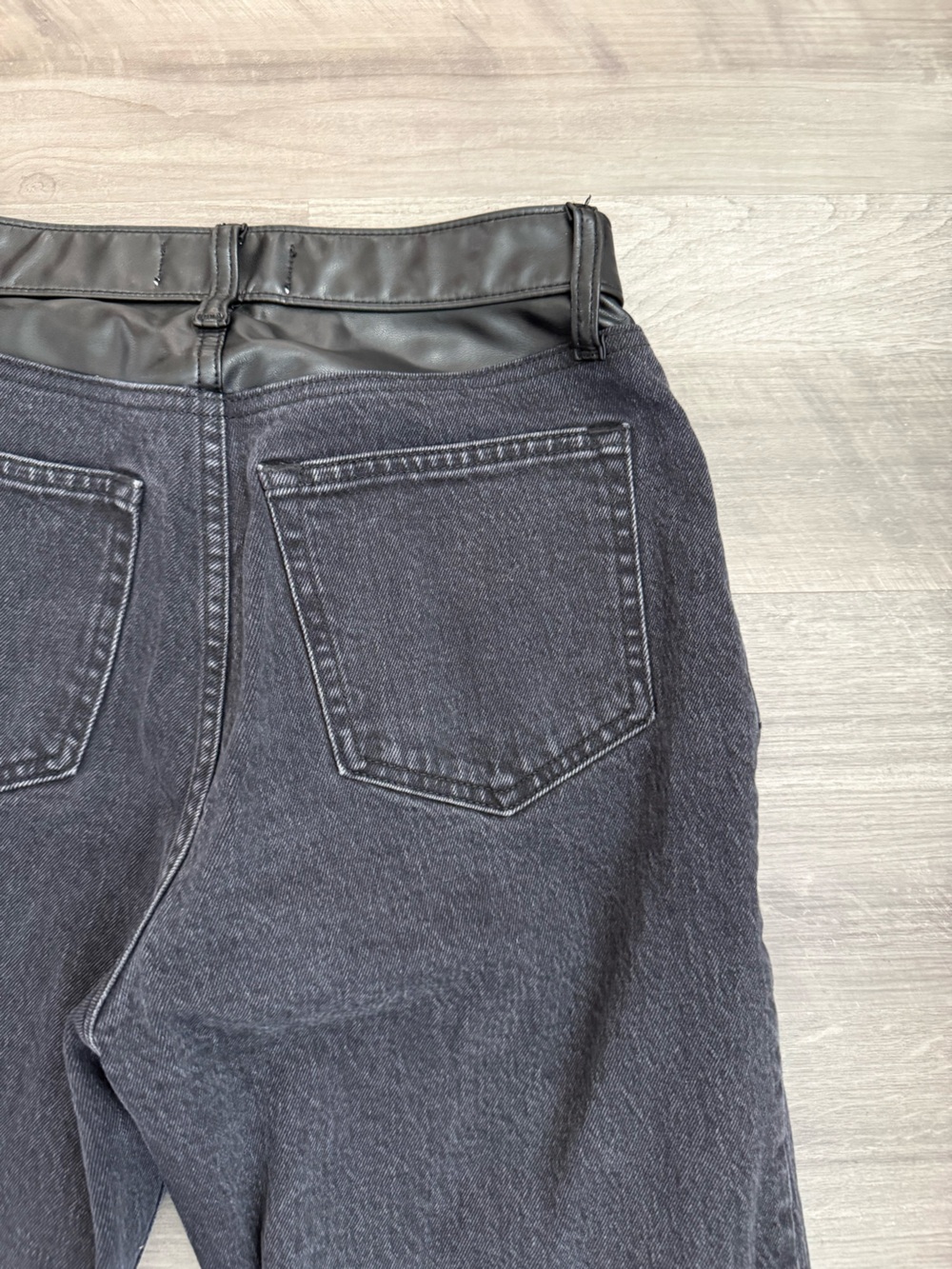 Abercrombie & Fitch Black Wide-Leg Jeans with Faux Leather Trim - Picture 4 of 4